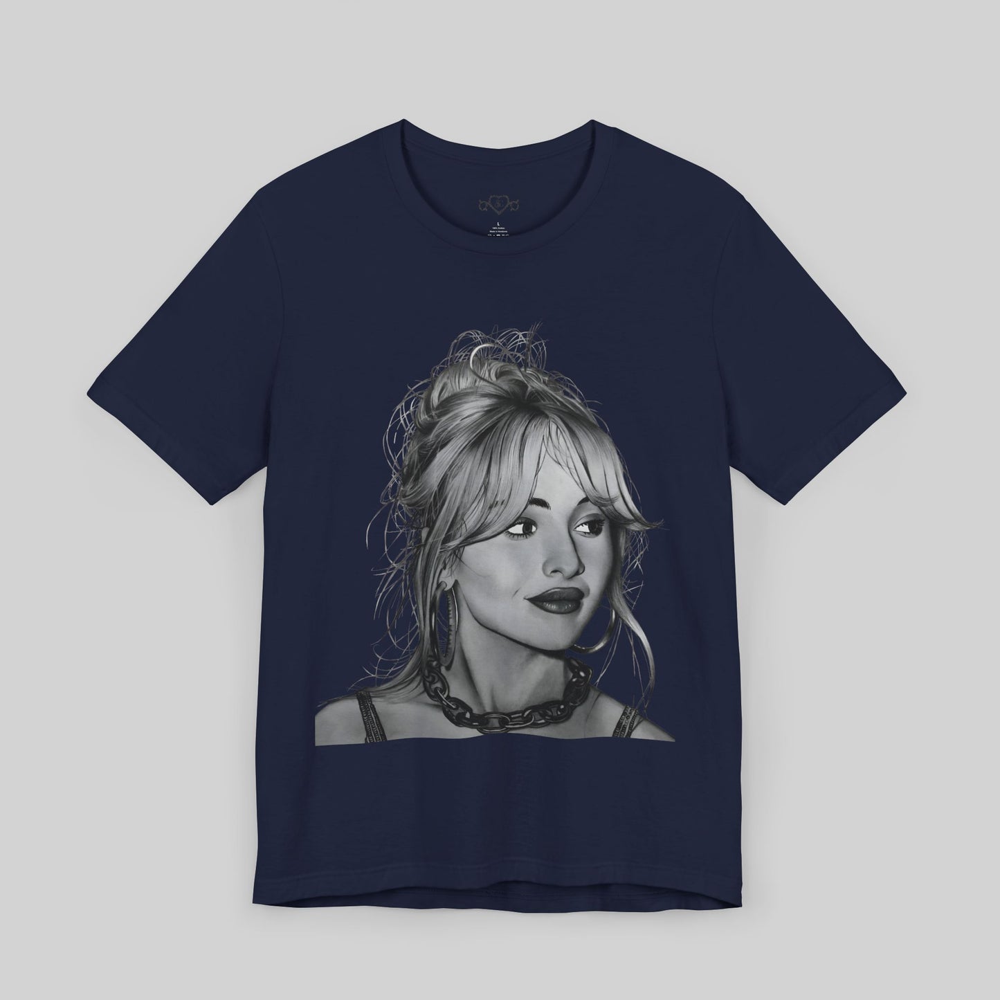 Stylish Graphic Tee - Trendy Women's Illustration - Sabrina Carpenter Merch
