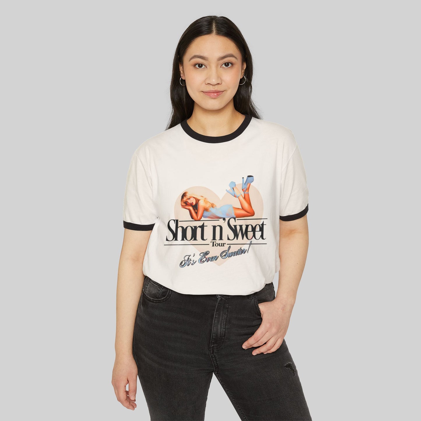 Retro Tour T-Shirt - Short n’ Sweet Style - Sabrina Carpenter Merch