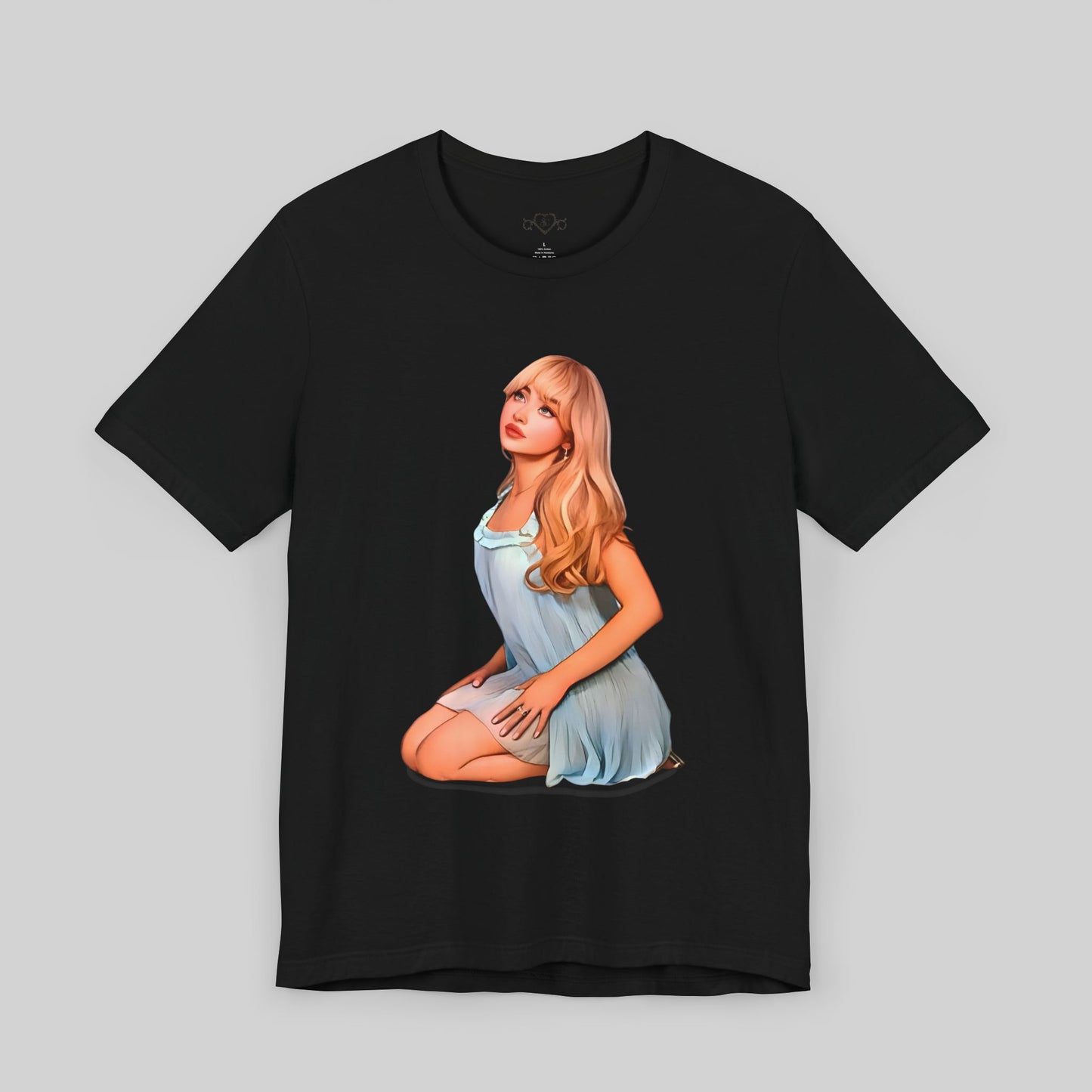 Artistic Unisex Tee - Elegant Pose Design - Sabrina Carpenter Merch