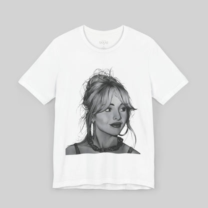 Stylish Graphic Tee - Trendy Women's Illustration - Sabrina Carpenter Merch