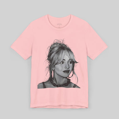 Stylish Graphic Tee - Trendy Women's Illustration - Sabrina Carpenter Merch