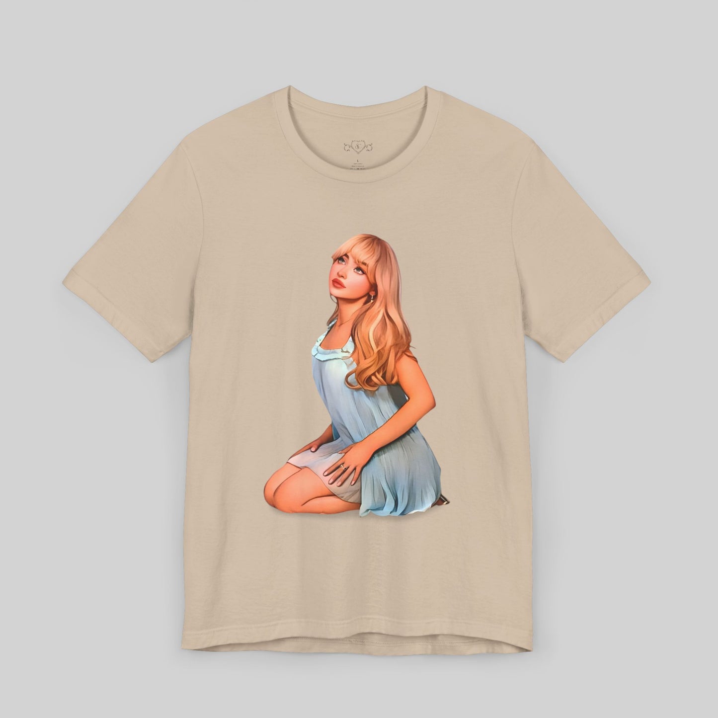 Artistic Unisex Tee - Elegant Pose Design - Sabrina Carpenter Merch